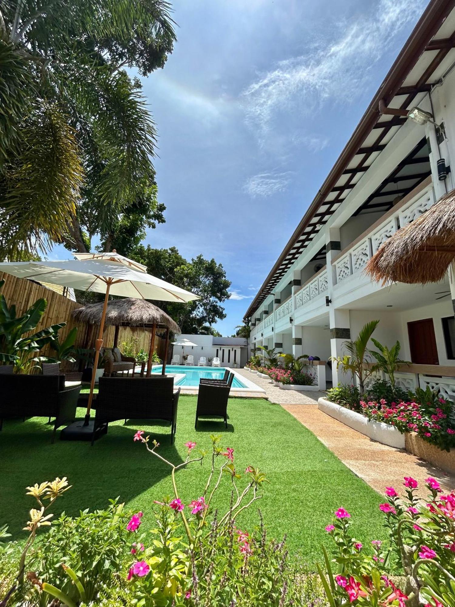 Alona Garden Suites Panglao Exterior foto